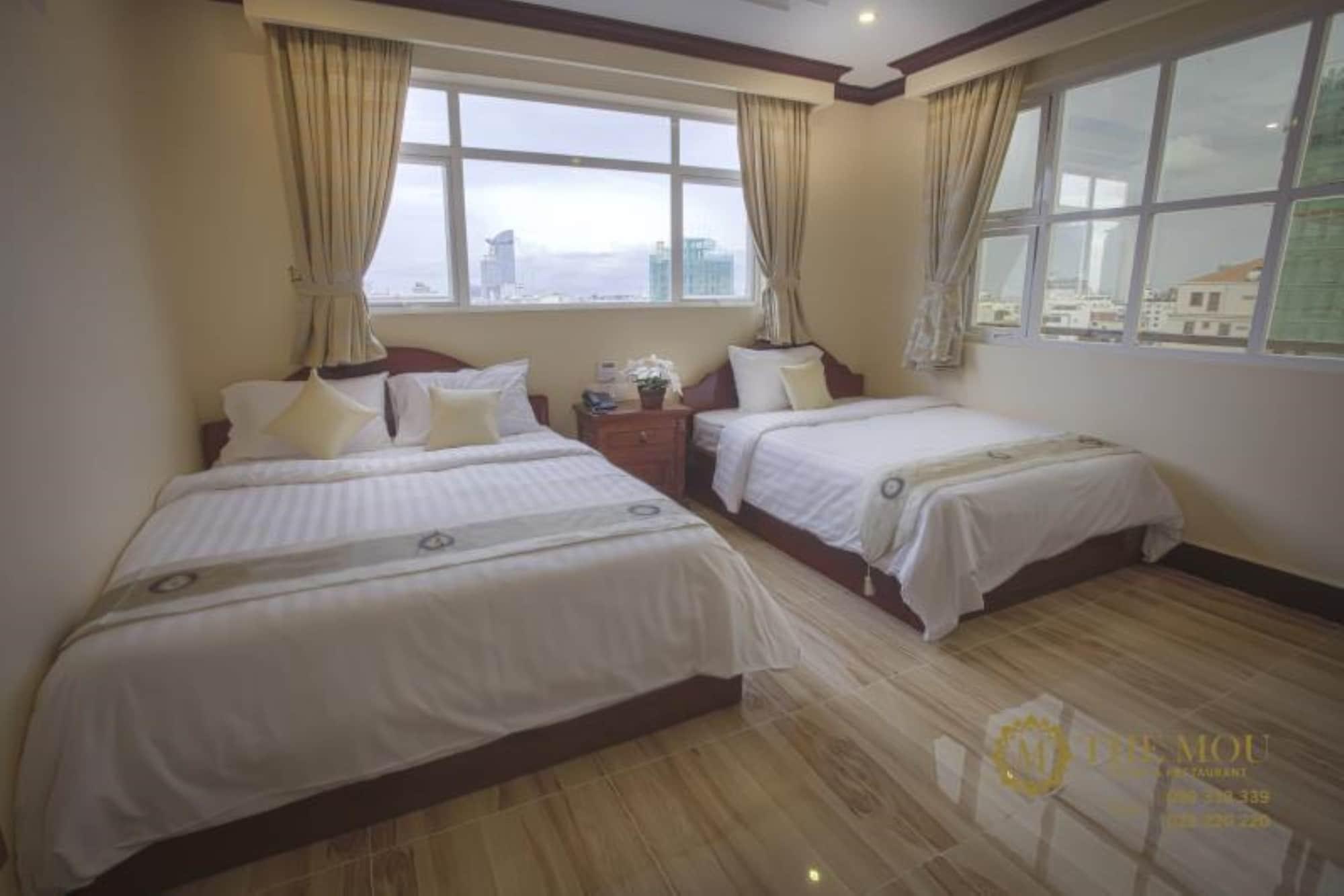 The Mou Hotel Phnom Penh Bagian luar foto