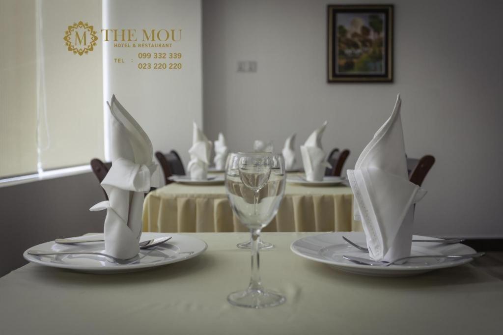 The Mou Hotel Phnom Penh Bagian luar foto