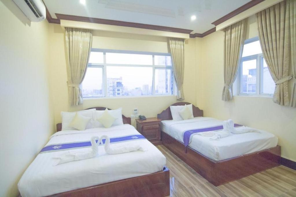 The Mou Hotel Phnom Penh Bagian luar foto