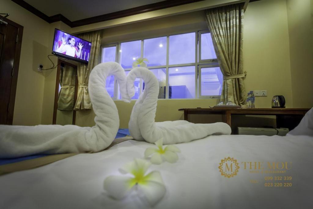 The Mou Hotel Phnom Penh Bagian luar foto