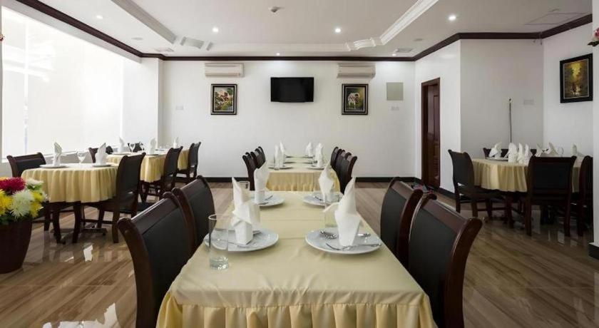 The Mou Hotel Phnom Penh Bagian luar foto