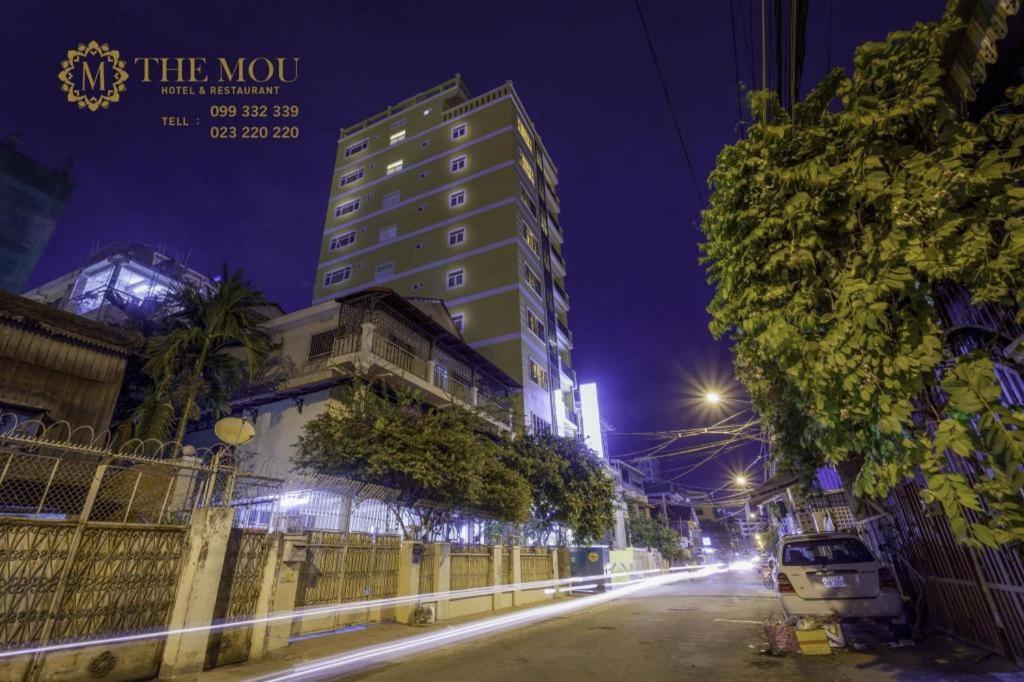 The Mou Hotel Phnom Penh Bagian luar foto