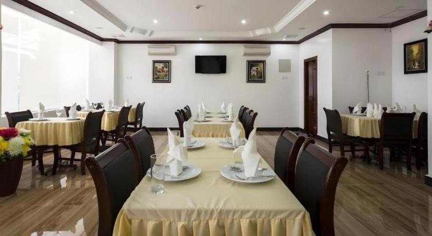 The Mou Hotel Phnom Penh Bagian luar foto