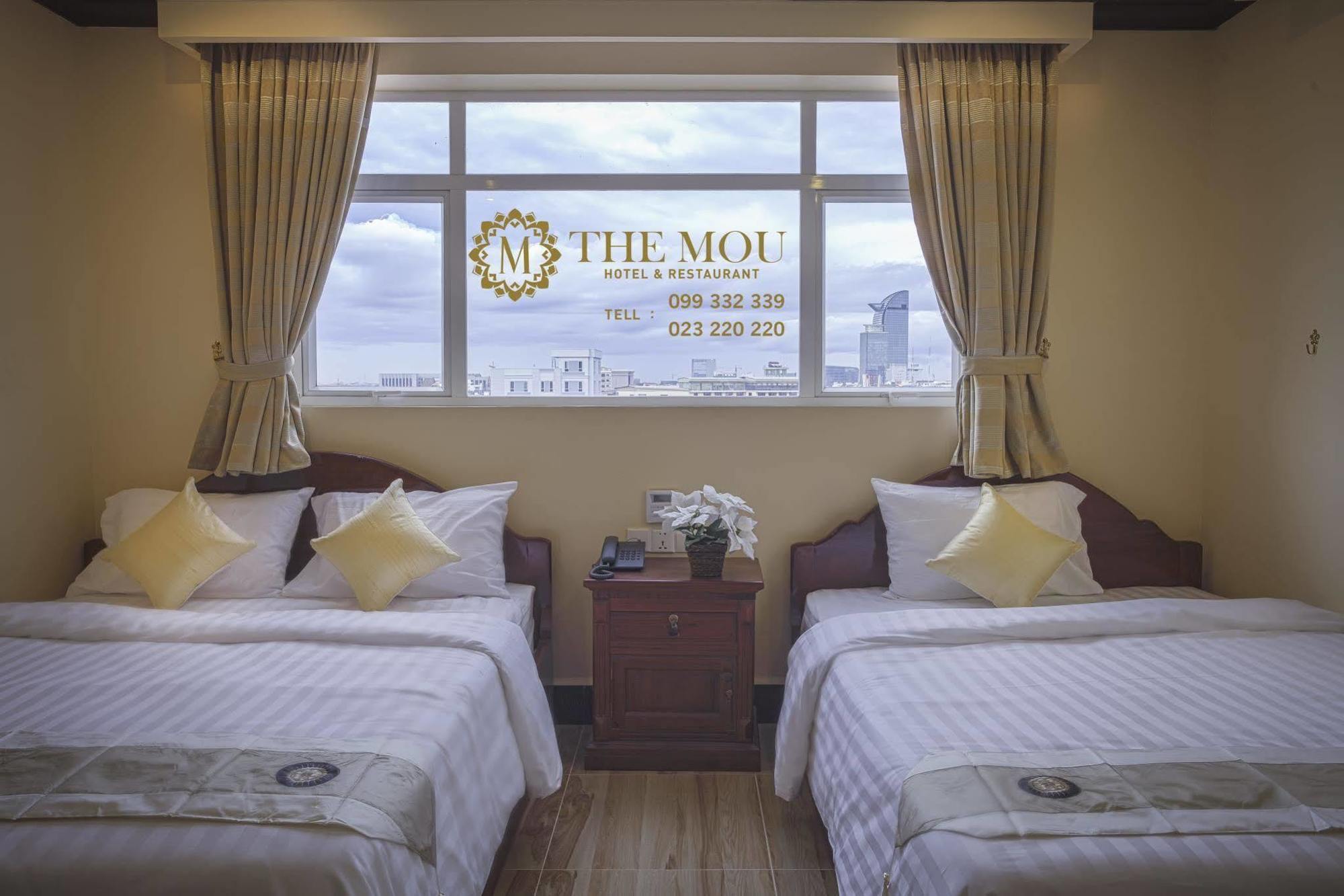 The Mou Hotel Phnom Penh Bagian luar foto